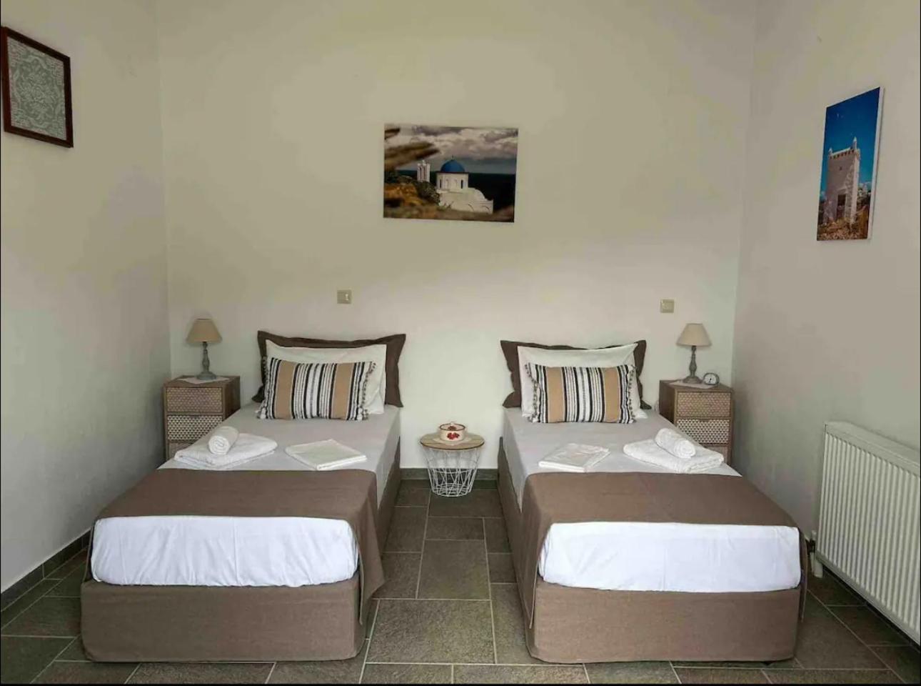 Diavrouxas House In Sifnos Apartment Cherronisos  Exterior photo